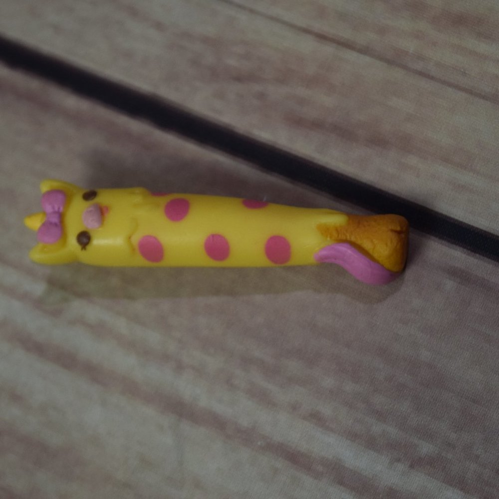 Num Noms Snackable Dippers Lemony Dots